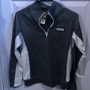 Half zip pull over